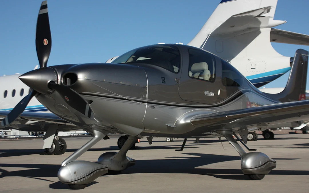 Cirrus SR22T N781TH